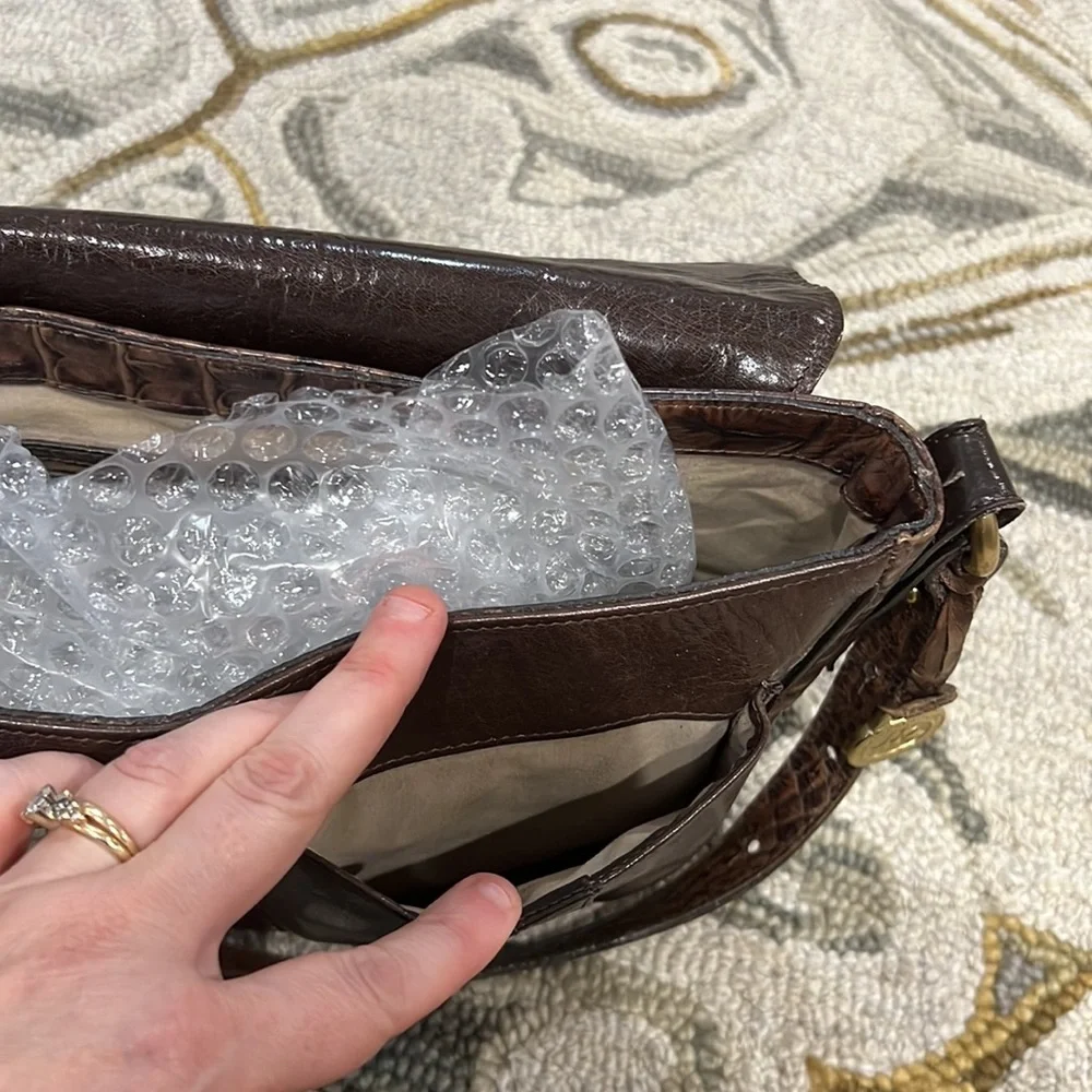 💕 Brahmin brown crocodile leather large crossbody bag 💕